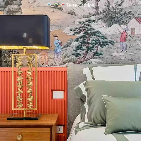 Apartment Unique, Terremarine